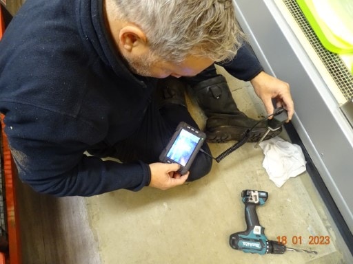 Vocht onderzoek in de kelder